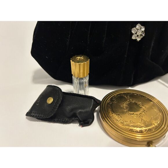 Antique Velvet Clutch Purse with Jeweled Detail and Beauty Accessories - Picture 5 of 16